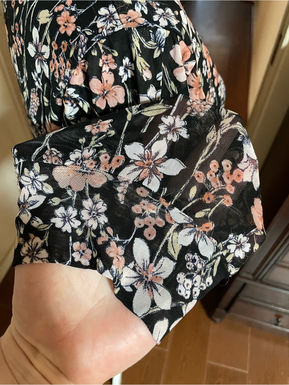 Tommy Hilfiger floral blouse scoop neck floral black pink quarter sleeve mesh XL - Picture 6 of 13